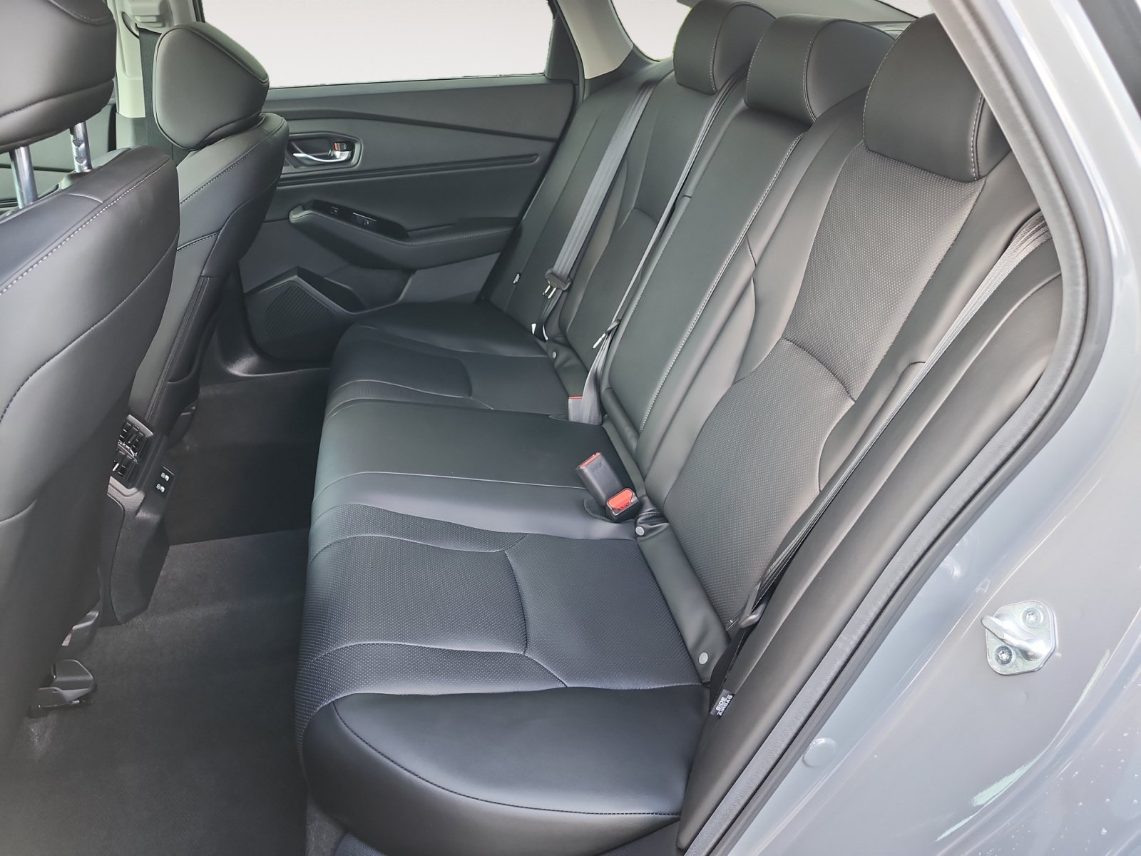 Used 2025 Honda Accord Touring image 13