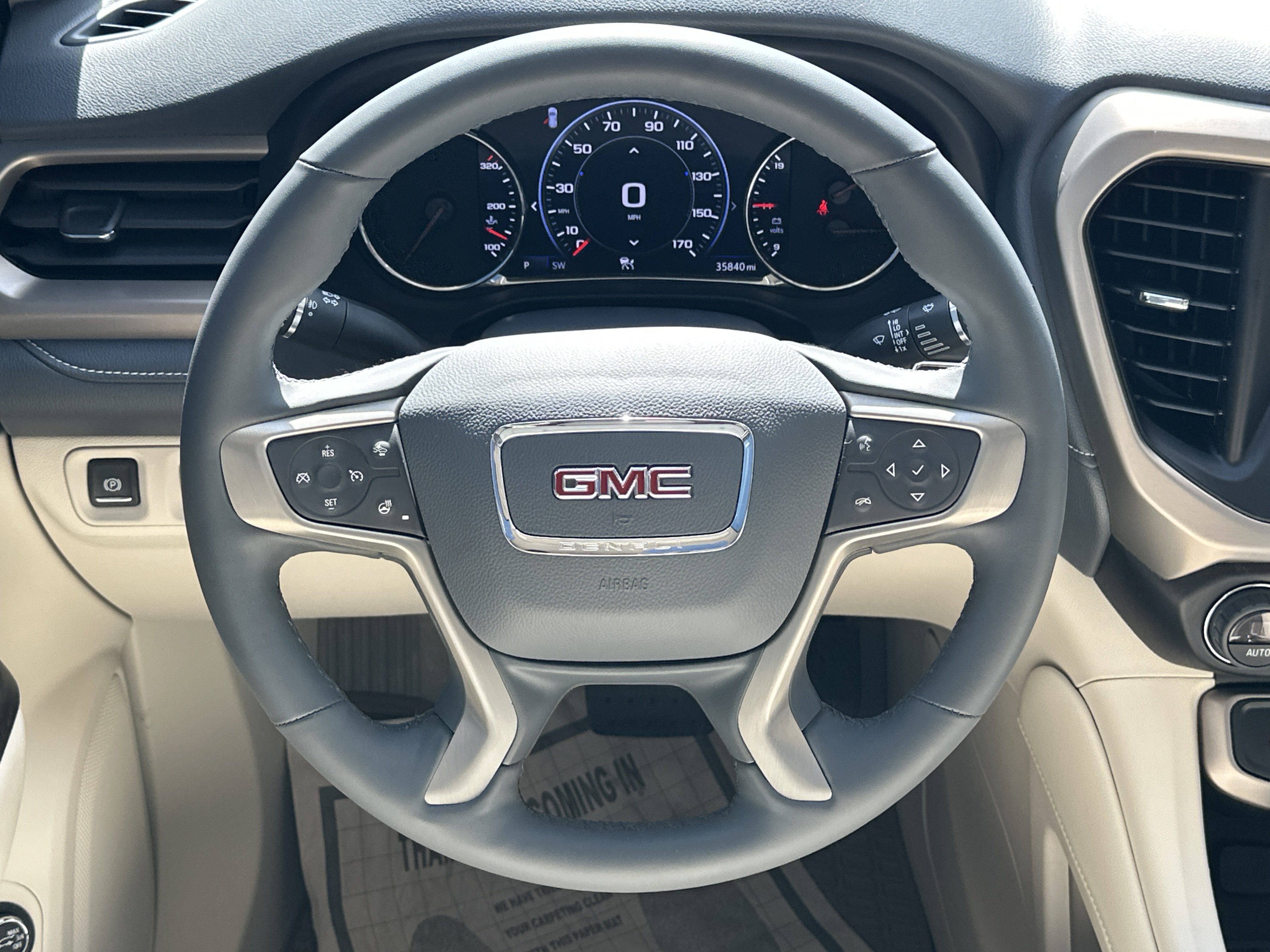 Used 2023 GMC Acadia Denali w/ Denali Ultimate Package FWD image 25