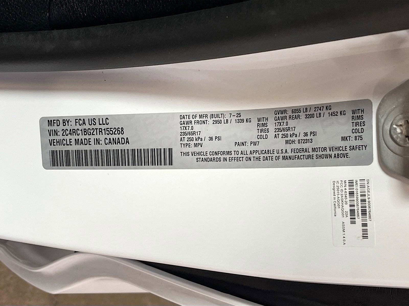 Used 2026 Chrysler Pacifica Select image 32