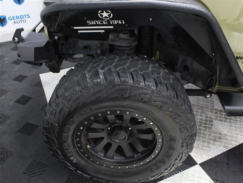 Used 2013 Jeep Wrangler Unlimited Sport w/ Connectivity Group image 19