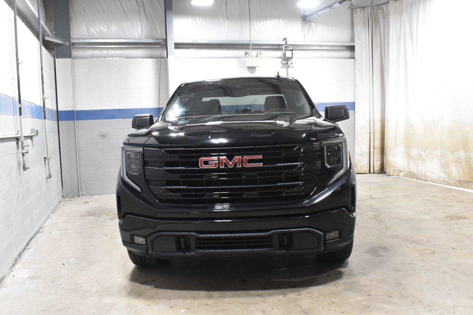 Used 2024 GMC Sierra 1500 Elevation AWD/4WD image 27