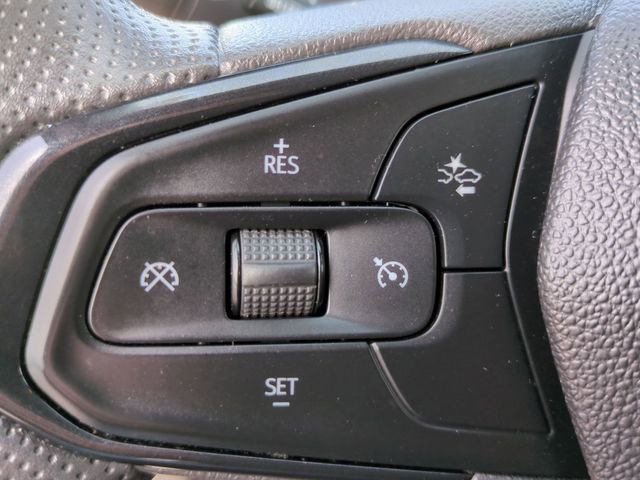 Used 2024 Chevrolet Trax LS w/ LS Convenience Package FWD image 11