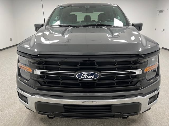 Used 2025 Ford F150 XLT w/ Equipment Group 301A Standard AWD/4WD image 3