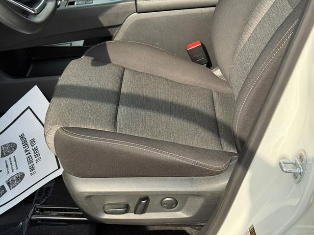 Used 2021 Nissan Rogue SV AWD/4WD image 17