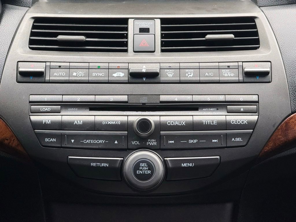 Used 2011 Honda Accord EX-L image 12