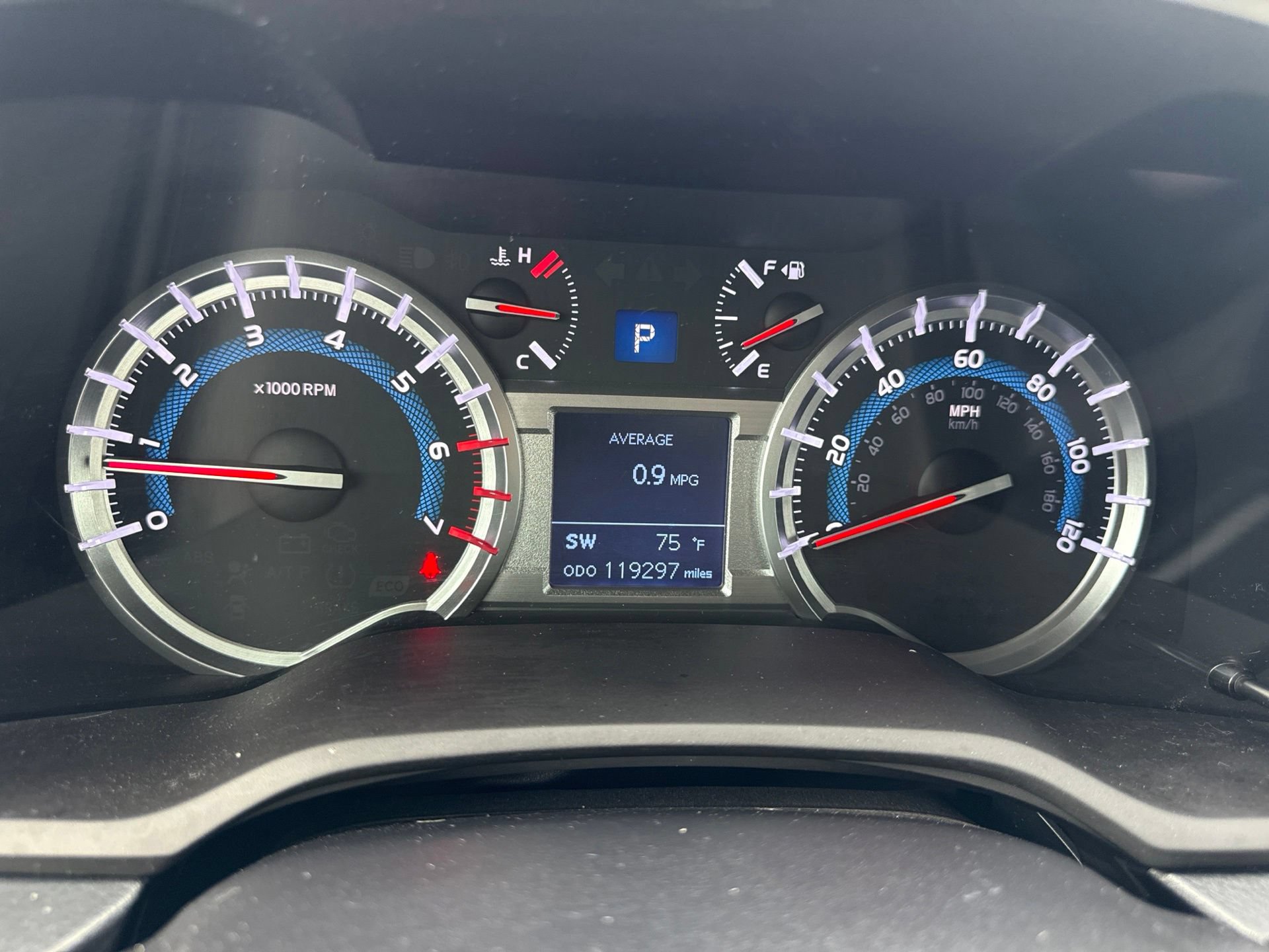 Used 2016 Toyota 4Runner SR5 AWD/4WD image 13