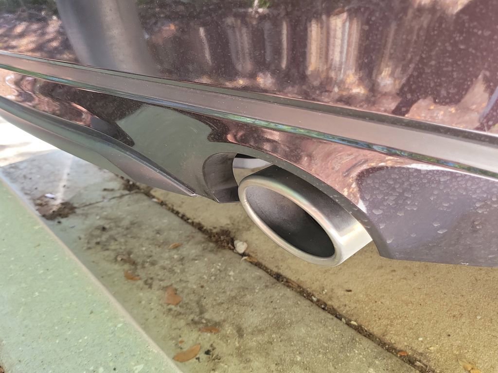 Used 2016 Nissan Maxima SR w/ Interior Lighting Package image 17