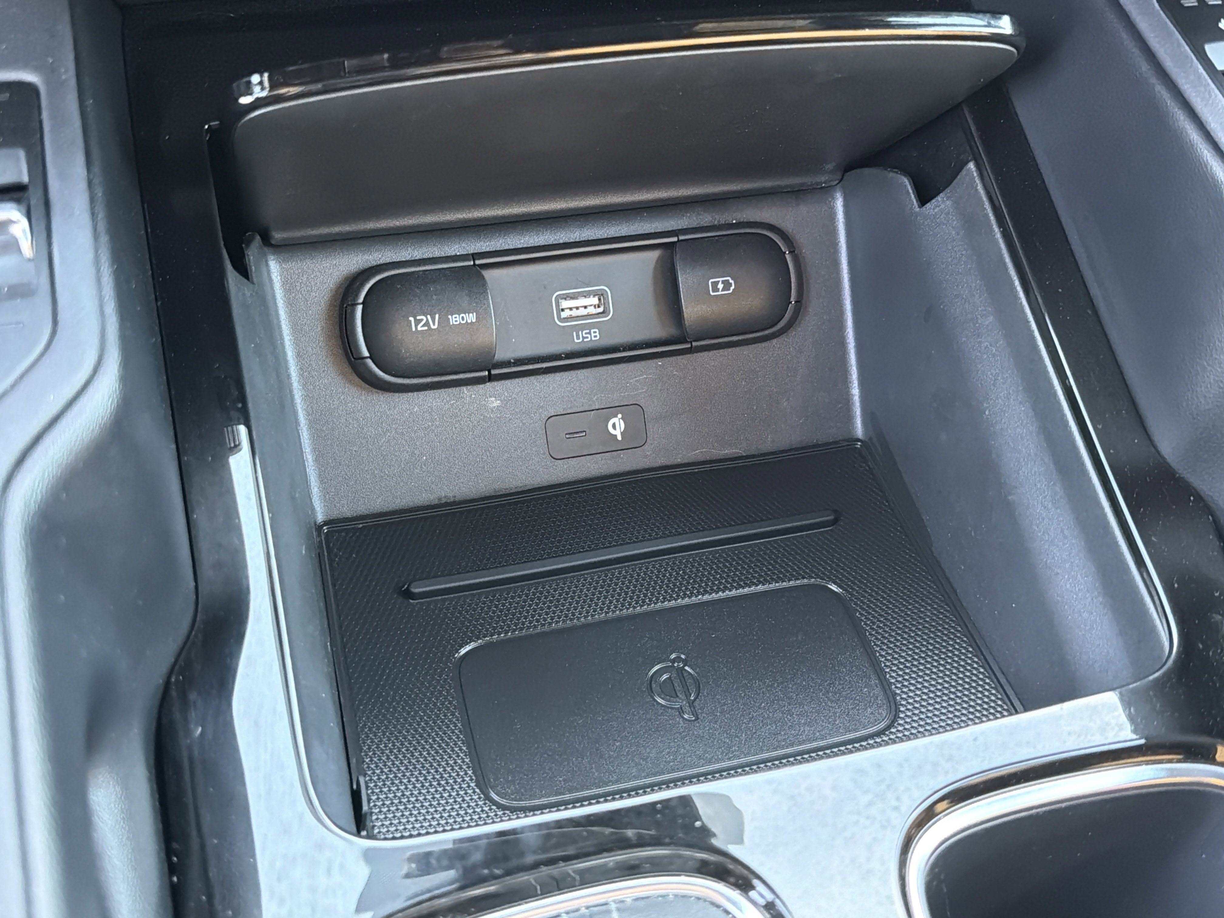 Used 2022 Kia Telluride SX w/ Towing Package image 31