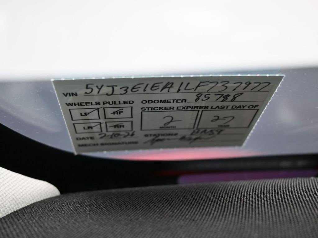 Used 2020 Tesla Model 3 Standard Range Plus image 9