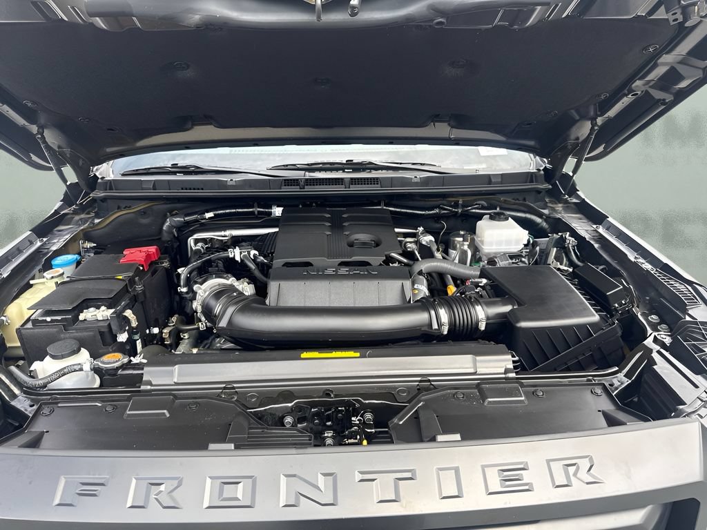 Used 2024 Nissan Frontier Pro-X RWD image 24