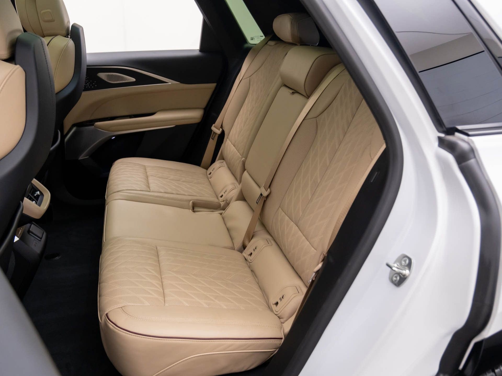 Certified 2024 Cadillac Lyriq Sport w/ Nappa Leather Package image 23