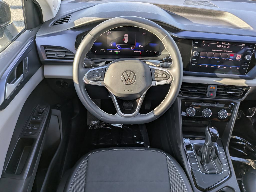 Certified 2023 Volkswagen Taos SE w/ Panoramic Sunroof Package FWD image 13