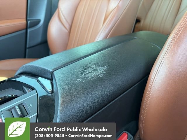 Used 2017 Maserati Levante S AWD/4WD image 18