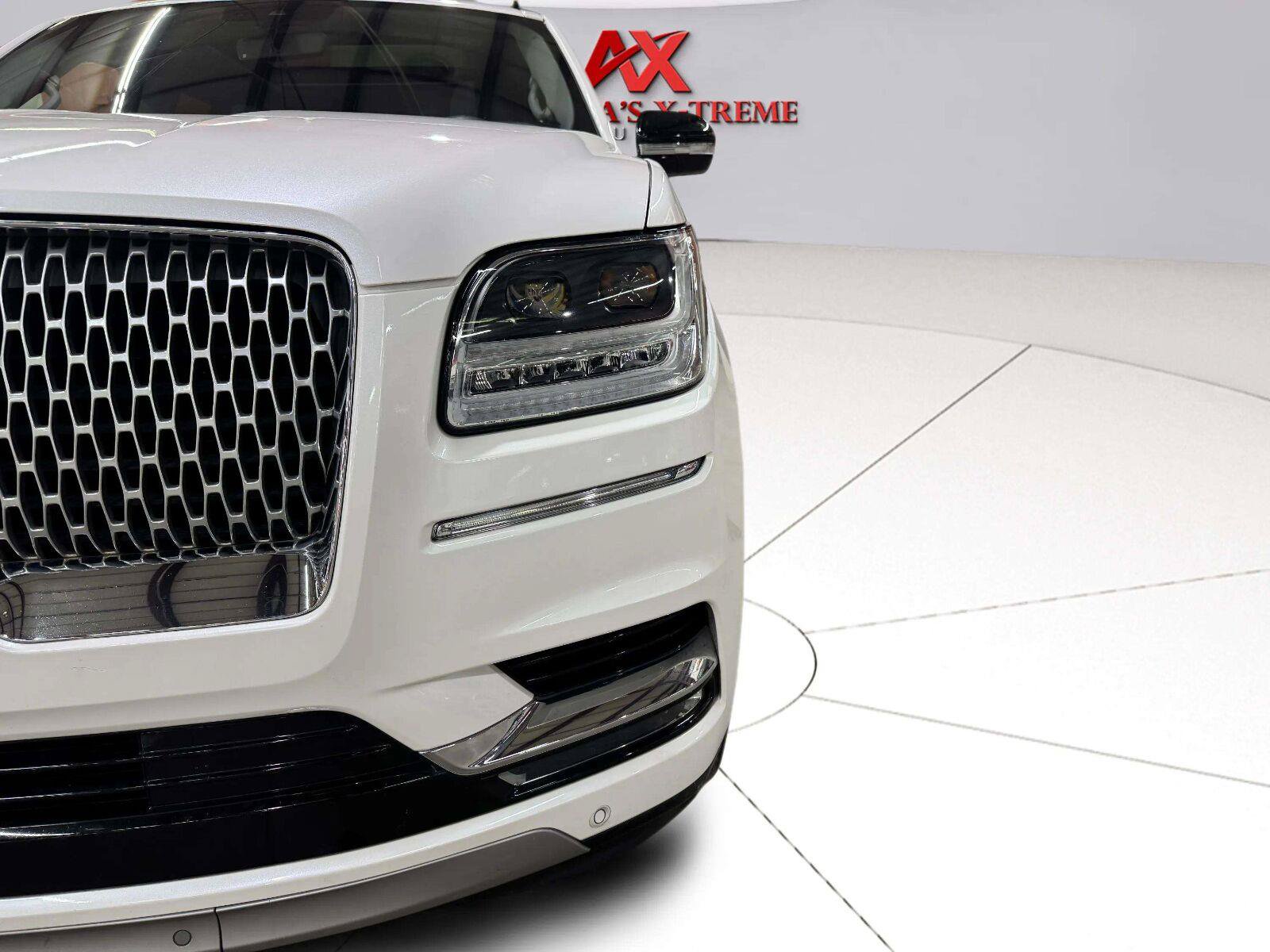 Used 2018 Lincoln Navigator Reserve w/ Technology Package AWD/4WD image 73