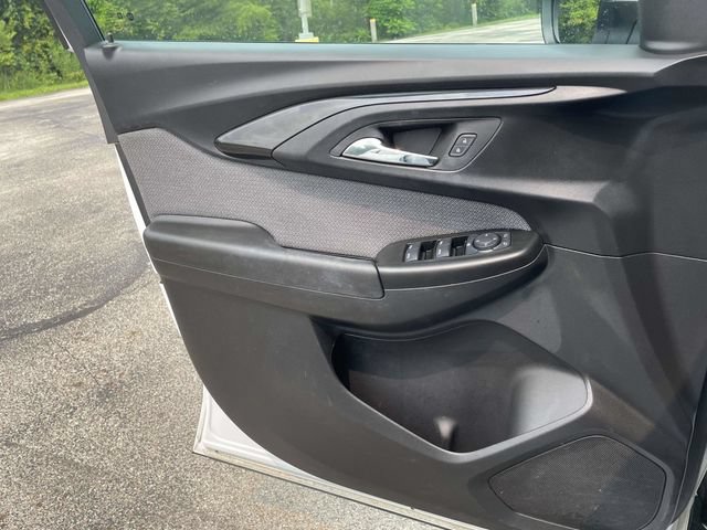 Certified 2023 Chevrolet TrailBlazer LT FWD image 28