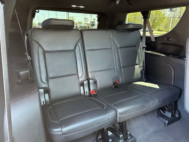 Used 2023 GMC Yukon XL Denali w/ Advanced Technology Package AWD/4WD image 14