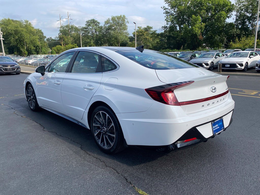 Certified 2023 Hyundai Sonata Limited FWD image 8