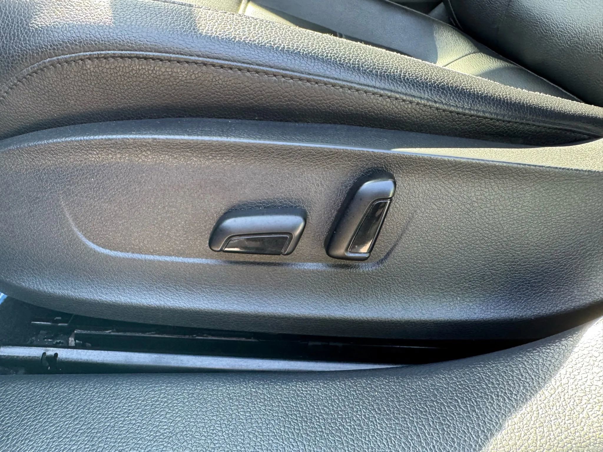 Used 2017 Volkswagen Jetta SEL image 13
