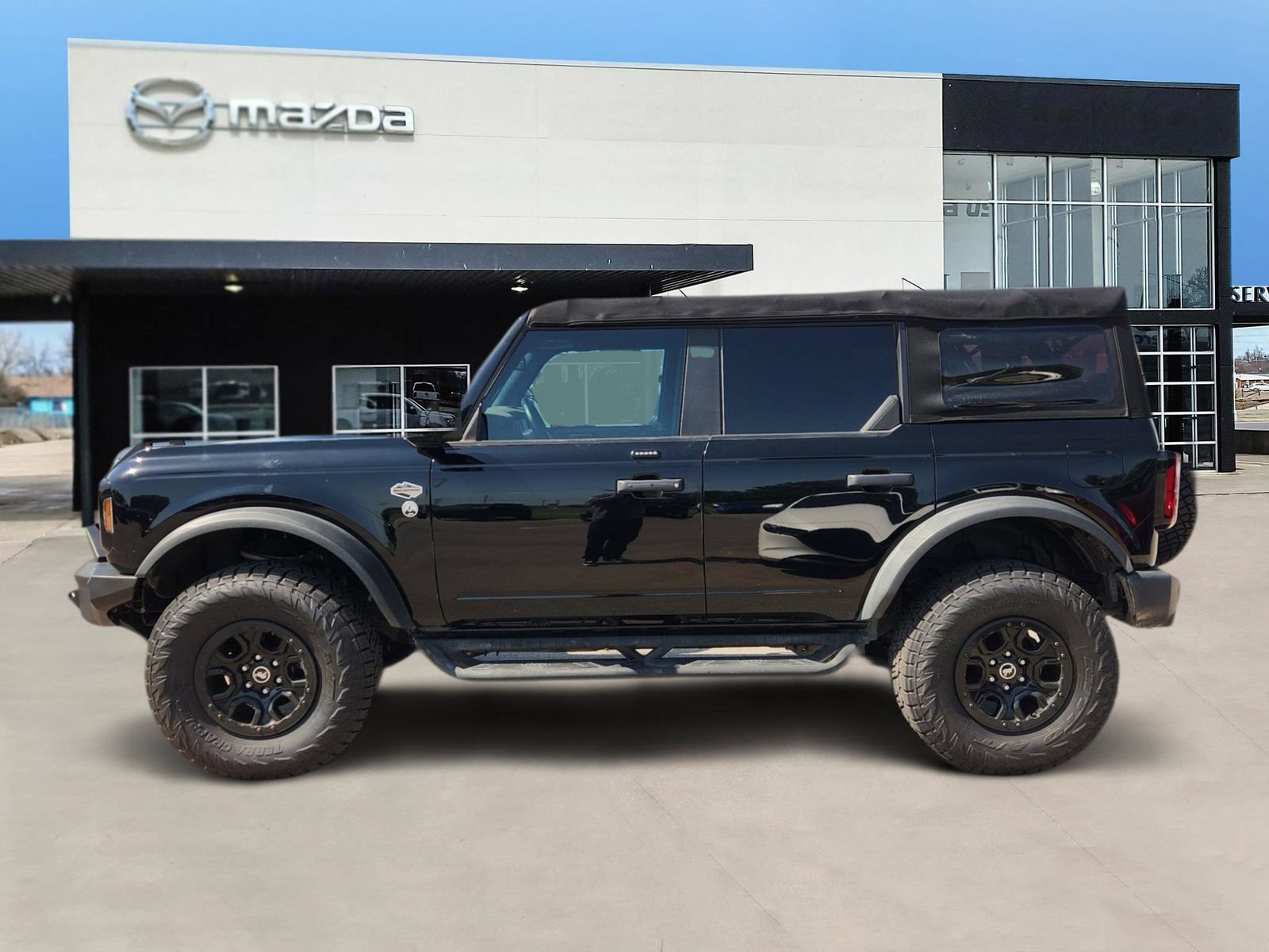 Used 2022 Ford Bronco Wildtrak AWD/4WD image 3
