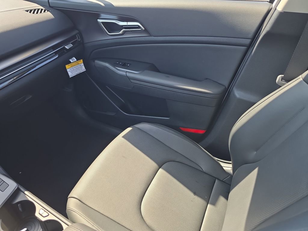 New 2026 Kia Sportage EX image 16
