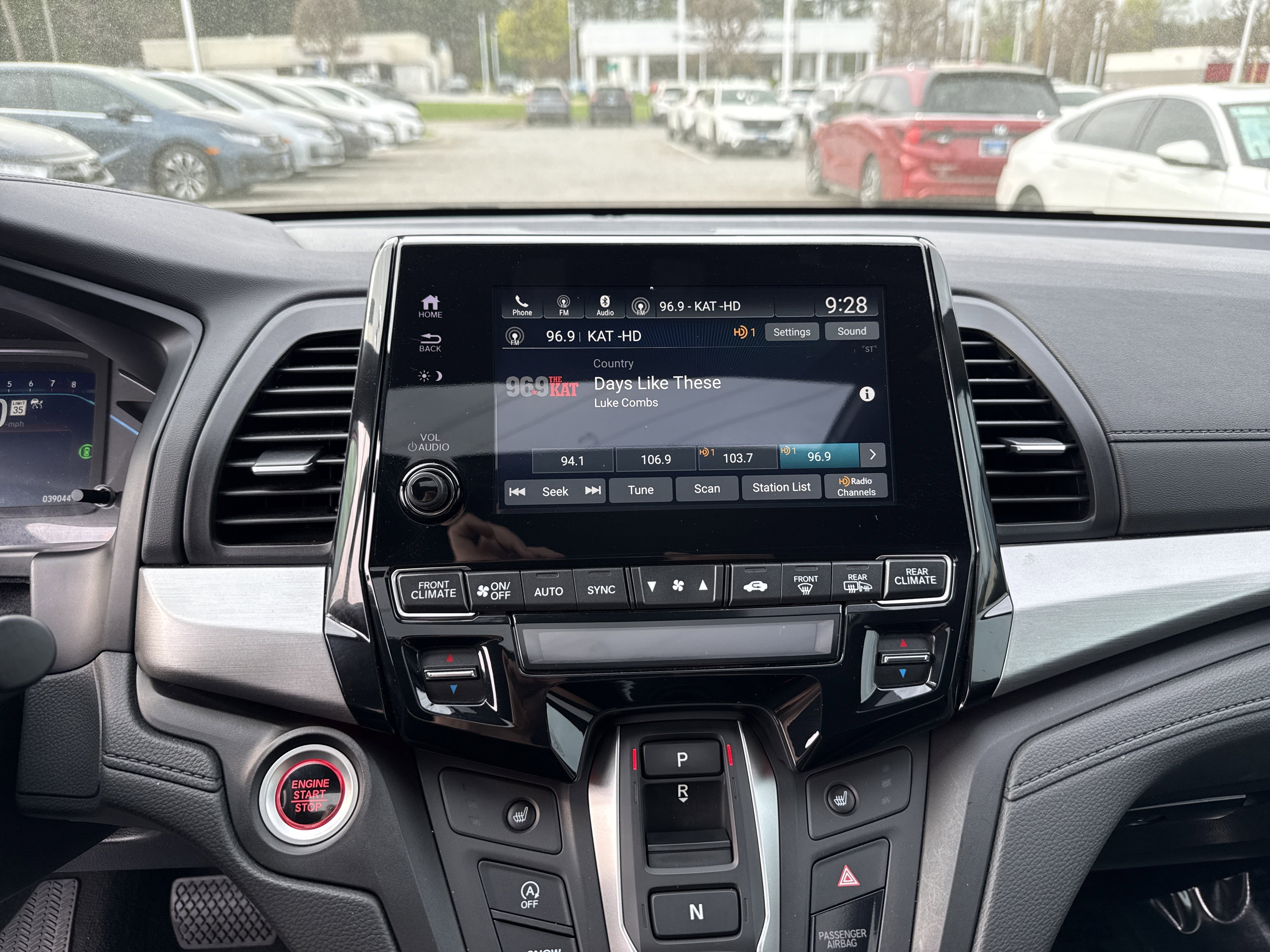 Certified 2024 Honda Odyssey Sport image 23