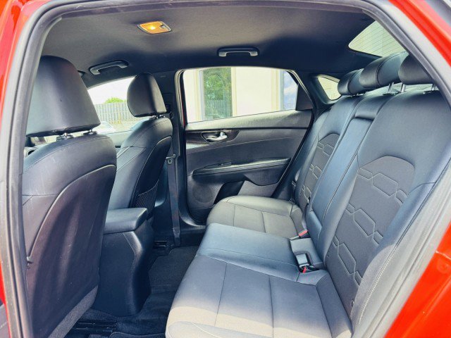 Used 2021 Kia Forte GT-Line image 8