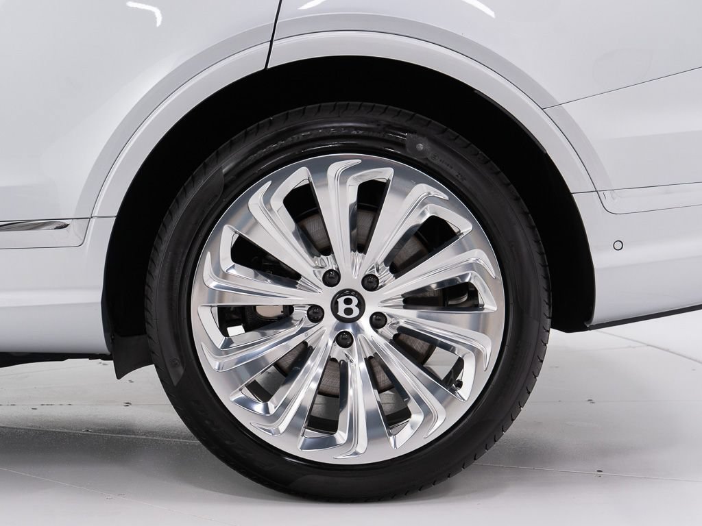 New 2026 Bentley Bentayga Extended Wheelbase AWD/4WD image 45