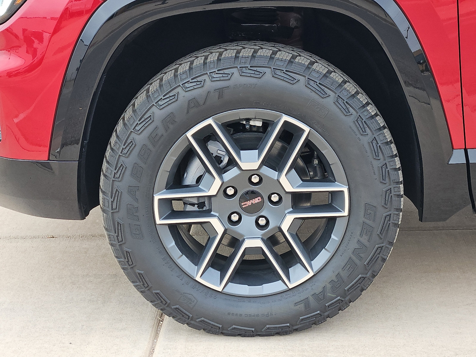 New 2026 GMC Terrain AT4 AWD/4WD image 9