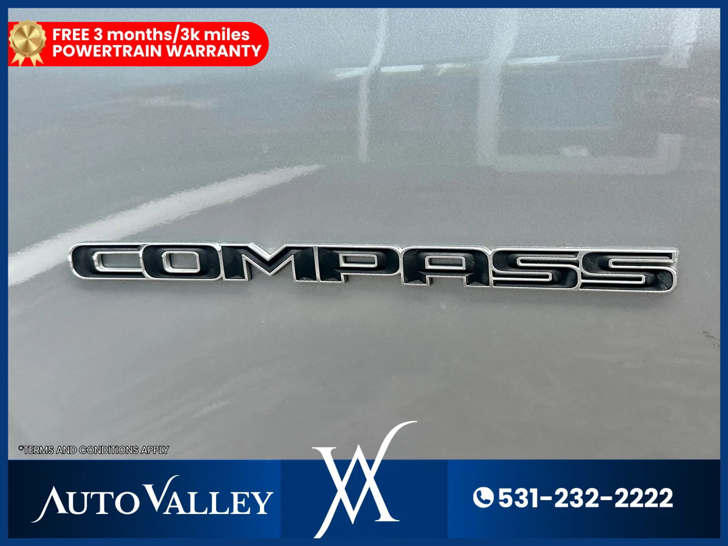 Used 2022 Jeep Compass Limited image 13