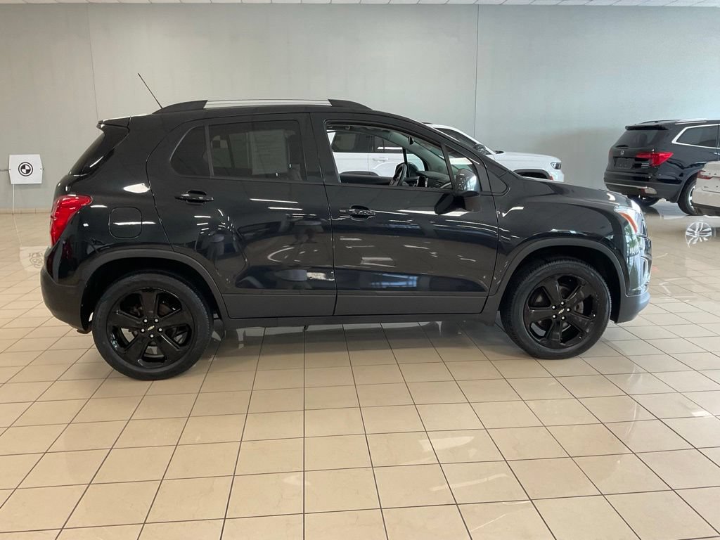 Used 2016 Chevrolet Trax LTZ w/ Midnight Edition AWD/4WD image 7