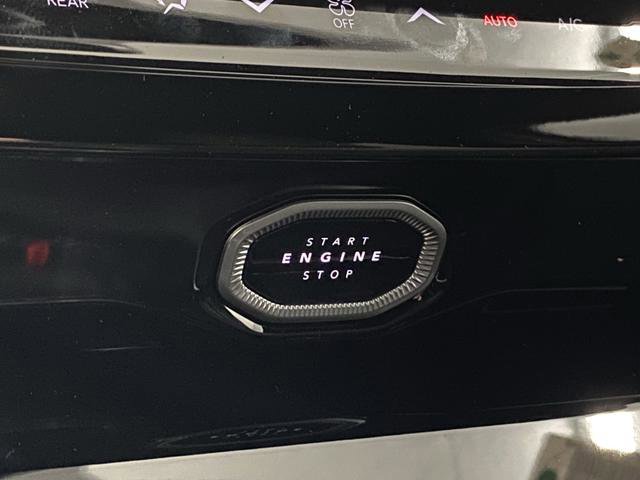 New 2026 Jeep Grand Cherokee Altitude image 29