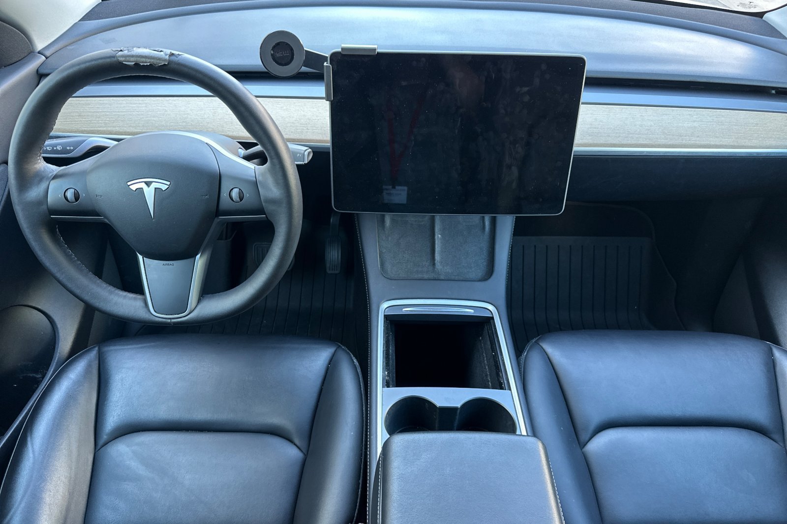 Used 2022 Tesla Model Y Long Range AWD/4WD image 15
