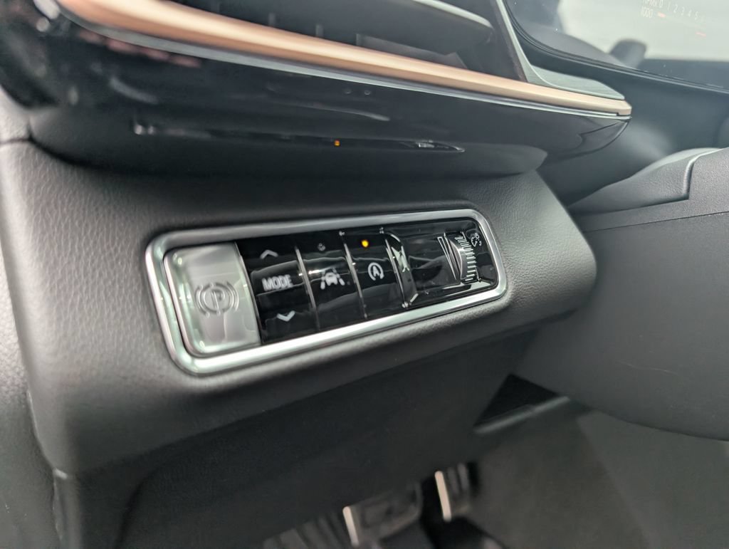 New 2026 Buick Envision Sport Touring AWD/4WD image 16