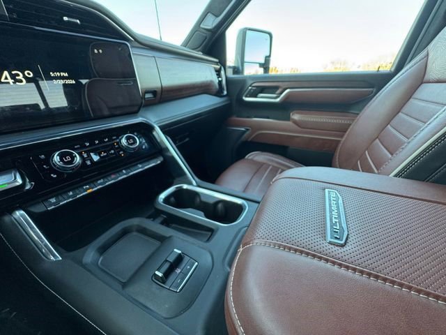 Certified 2025 GMC Sierra 2500 Denali Ultimate AWD/4WD image 7