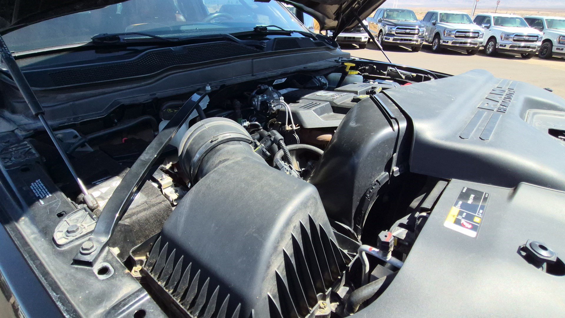 Used 2024 RAM 3500 Limited w/ Safety Group AWD/4WD image 32