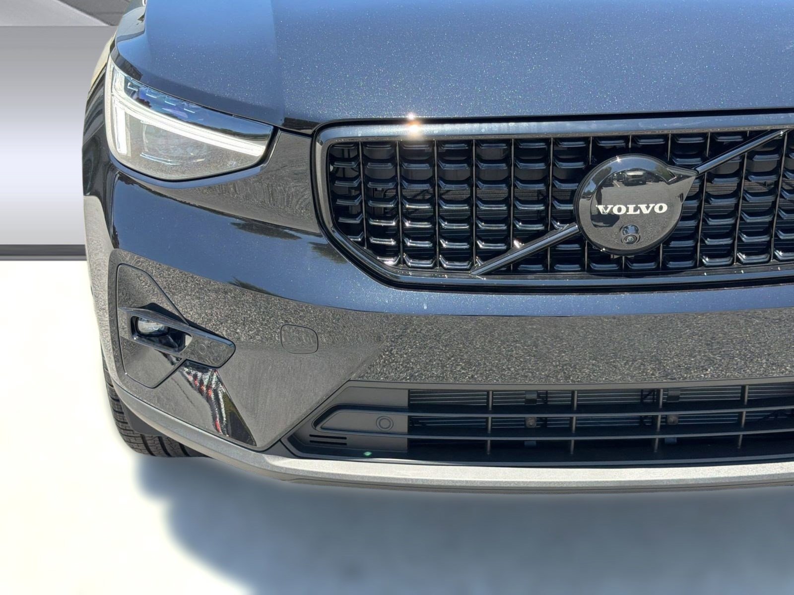 New 2026 Volvo XC40 B5 Ultra w/ Climate Package AWD/4WD image 11