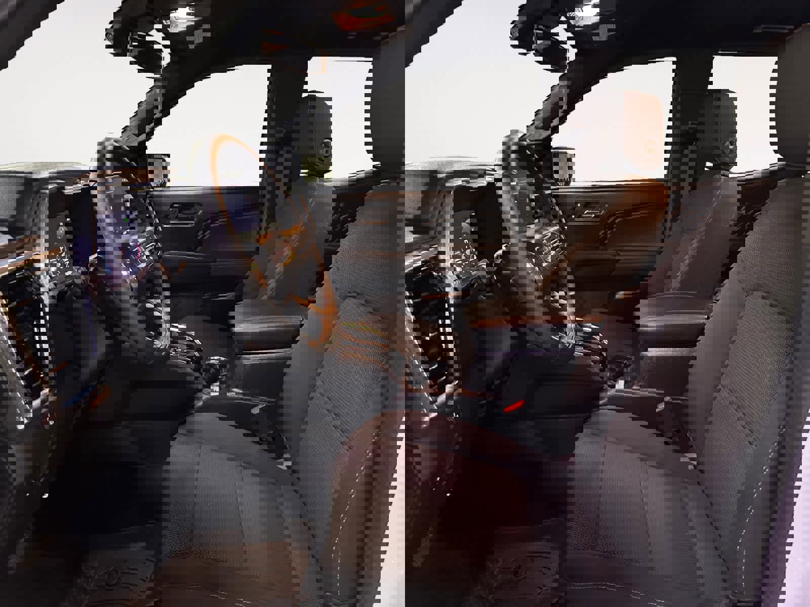 Used 2025 GMC Canyon Elevation image 13