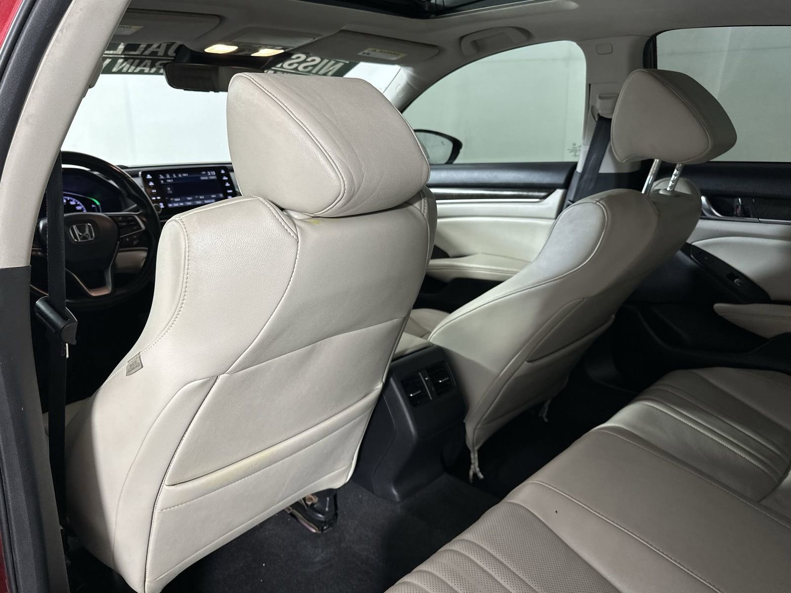 Used 2020 Honda Accord Touring image 24