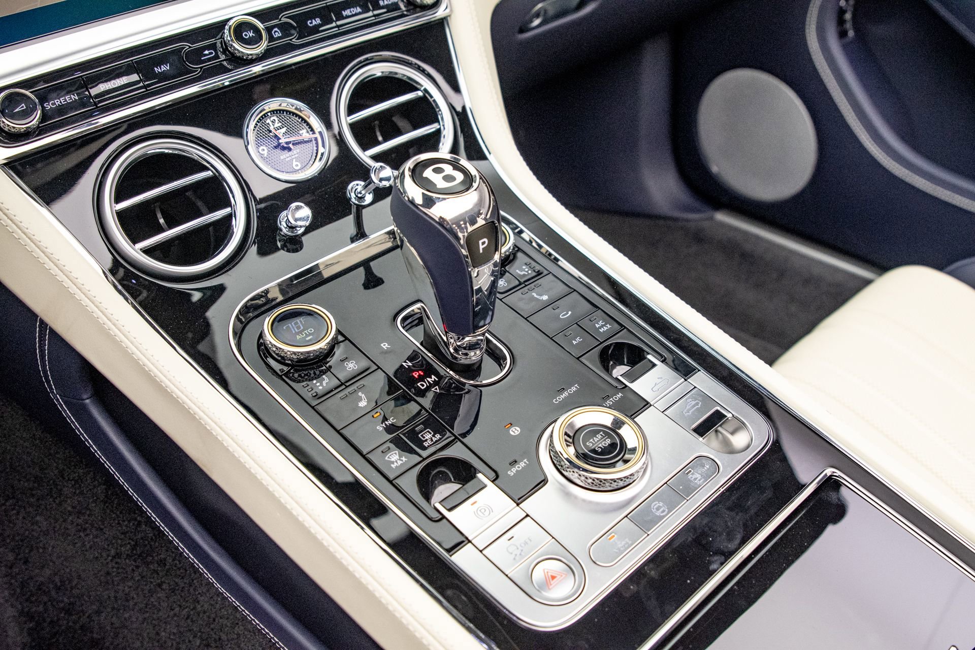 New 2026 Bentley Continental GTC AWD/4WD image 31