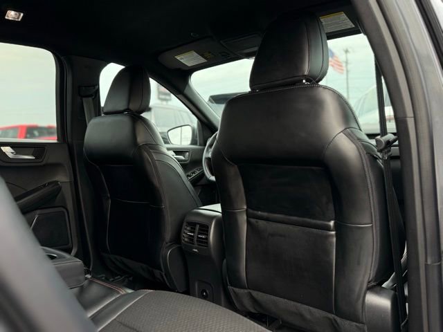 Certified 2024 Ford Escape ST-Line Select w/ Tech Pack #1 image 21