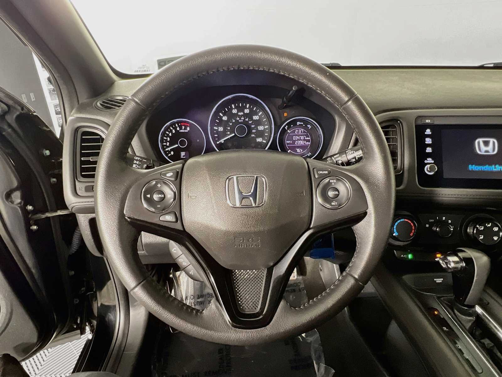 Used 2022 Honda HR-V Sport image 11