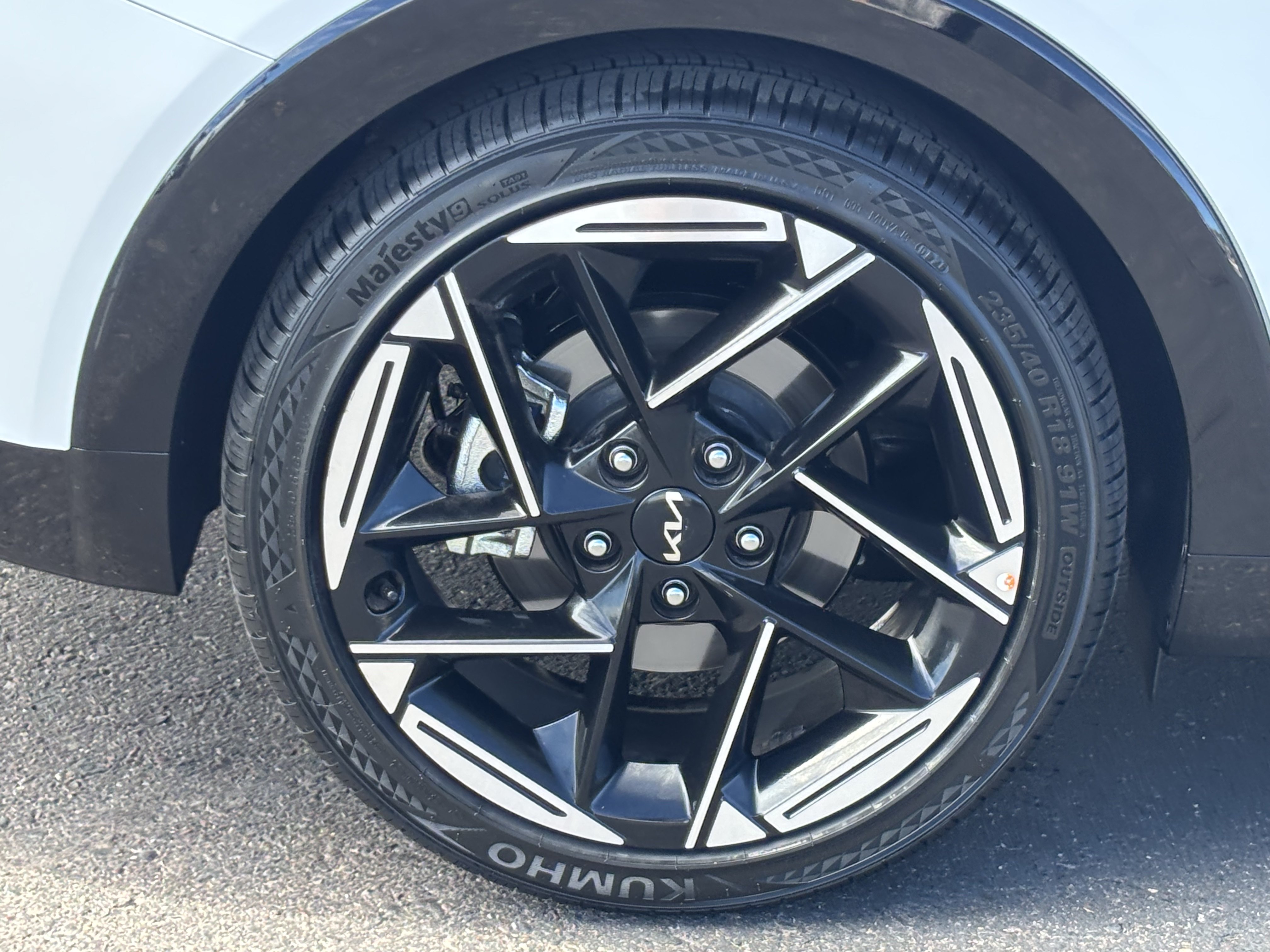 Certified 2025 Kia K4 GT-Line w/ GT-Line Premium Package FWD image 7