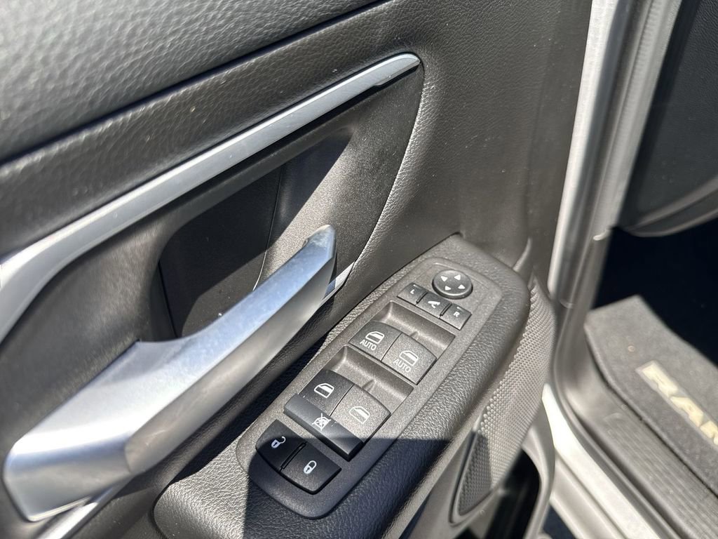 Used 2022 RAM 1500 Big Horn AWD/4WD image 20