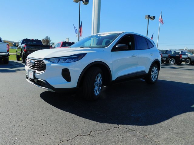 New 2026 Ford Escape Active image 4