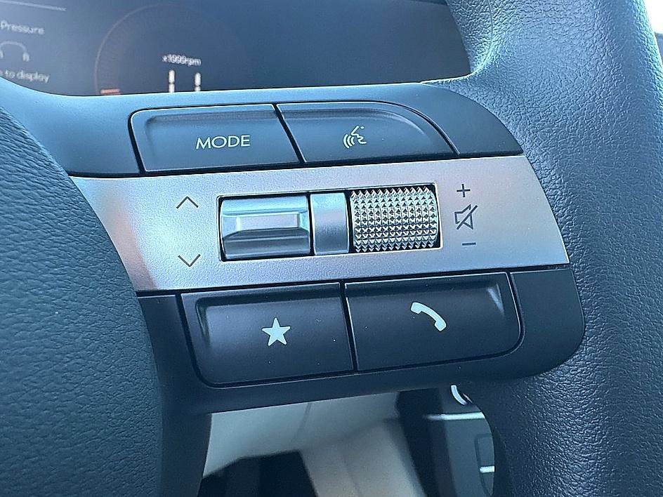 New 2026 Hyundai Tucson SE image 14