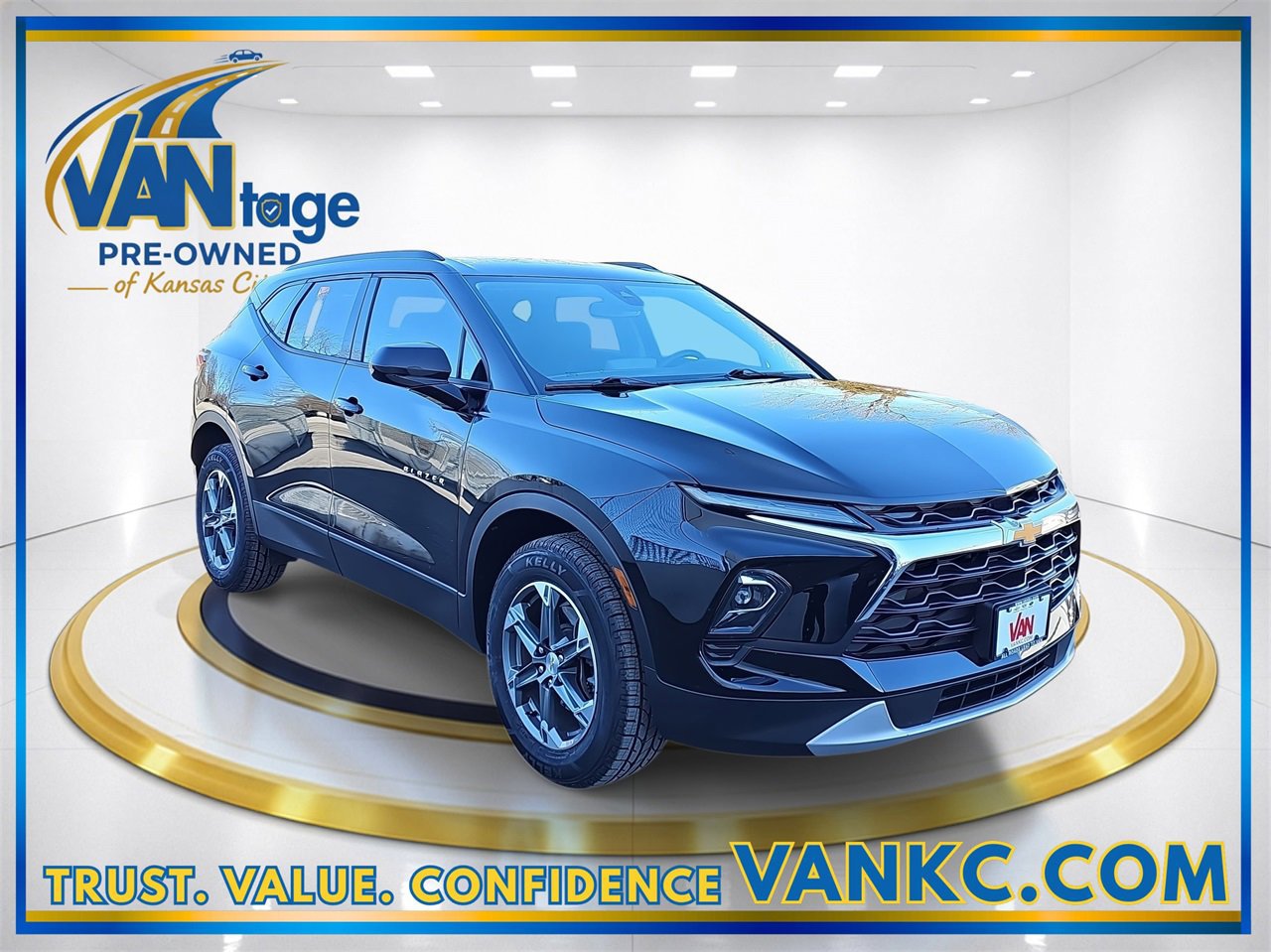Certified 2023 Chevrolet Blazer LT w/ Convenience Package image 3