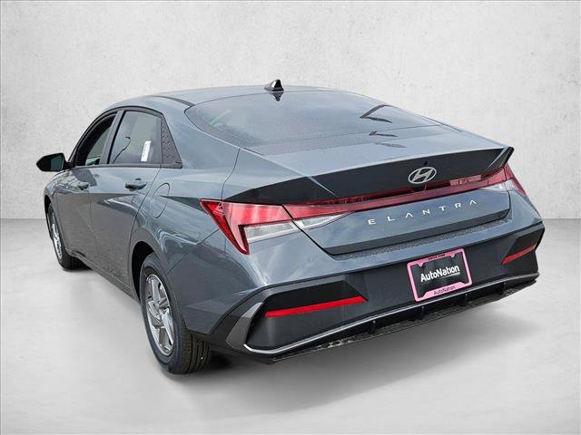 New 2026 Hyundai Elantra SE image 9