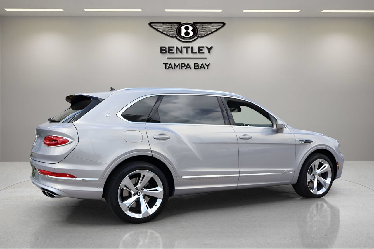 Used 2025 Bentley Bentayga Extended Wheelbase AWD/4WD image 10