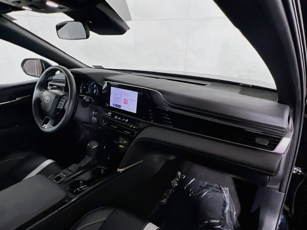 Certified 2026 Toyota Camry SE FWD image 25