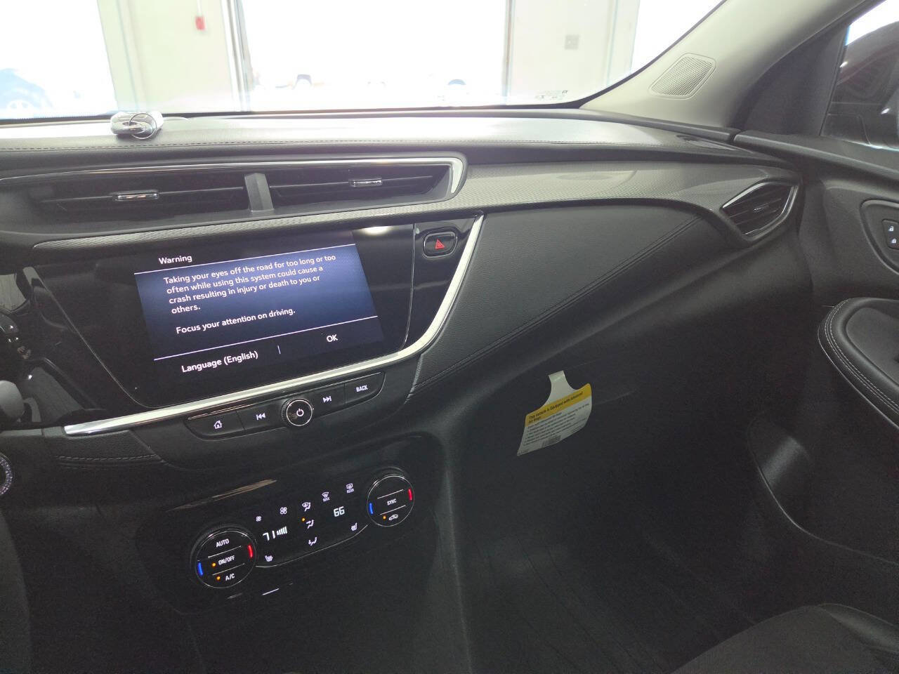 Used 2020 Buick Encore GX Select FWD image 30